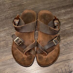 White Mountain Brown Sandals with Adjustable Straps